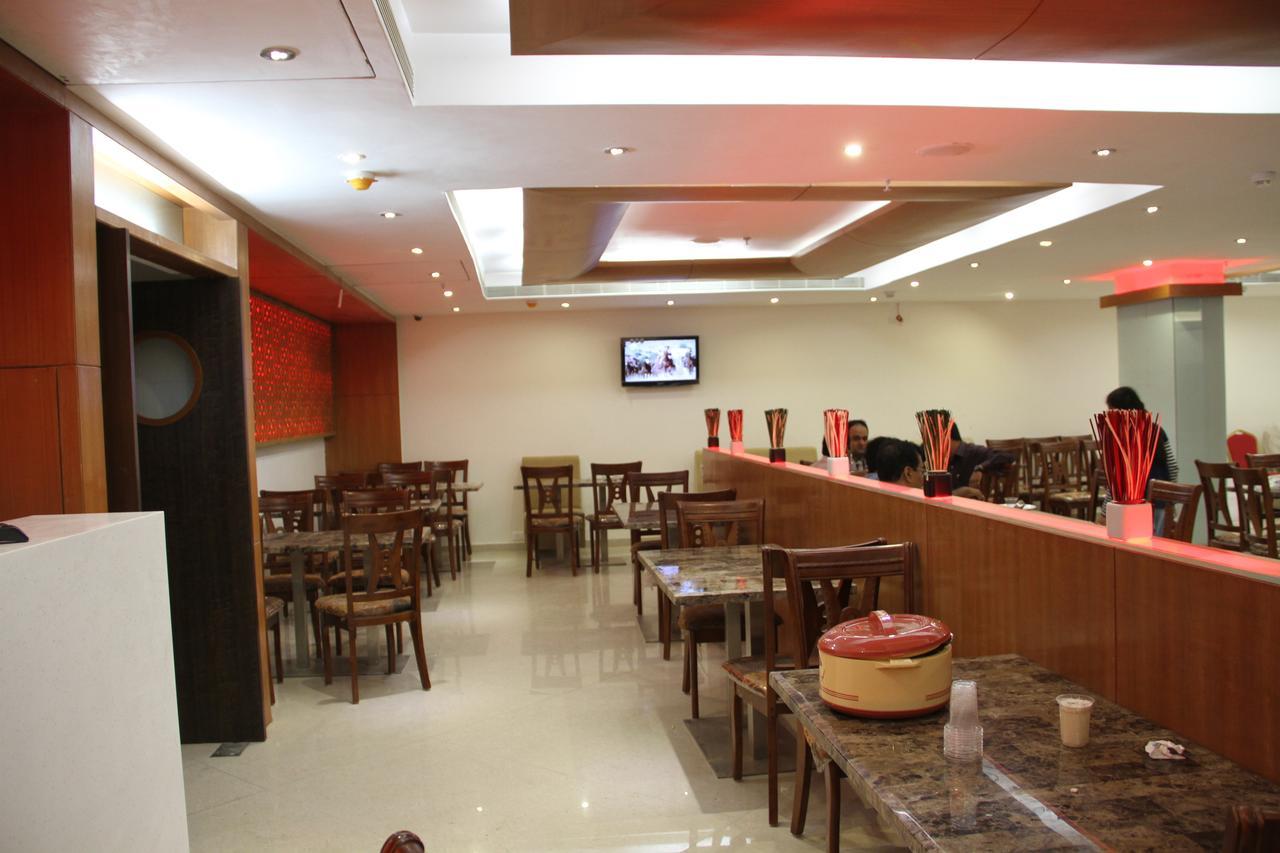 Hotel Southern Grand Vijayawāda Exterior foto